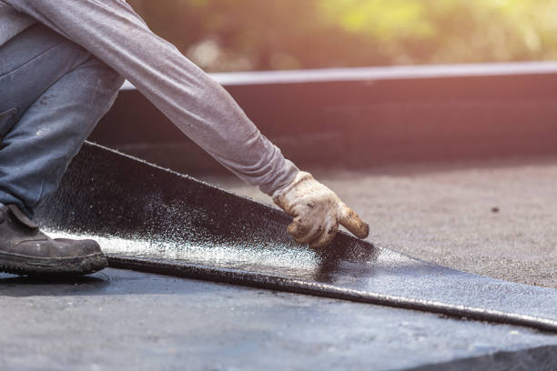 Professional Crawl Space Encapsulation technician working in Warsaw, KY